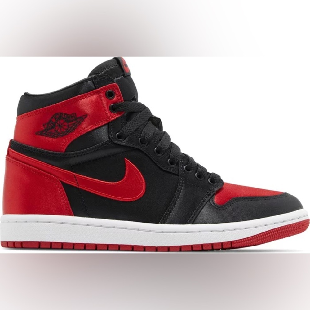 Jordan 1 Retro High OG "Satin Bred" Women's Shoe - Sz 7.5